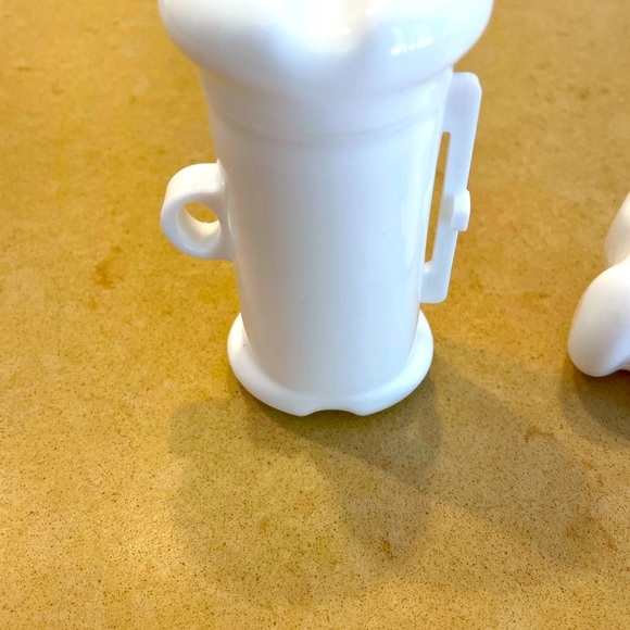 EZ Pet Dog Poop Waste Bag Dispenser Set of 2 - Picture 2 of 3